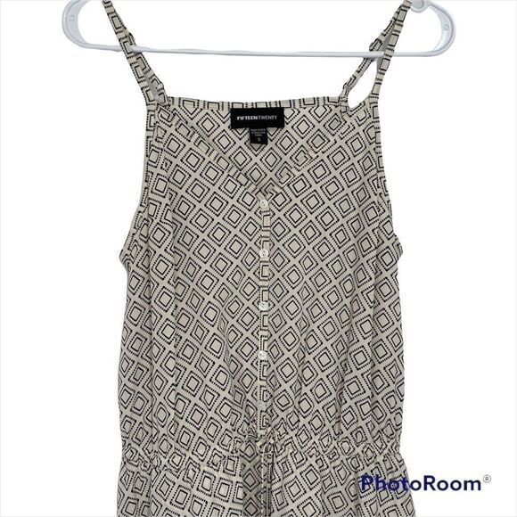 Fifteen Twenty Camisole Shell Tank Top Black/White Geometric Print Womens Small - Picture 3 of 5